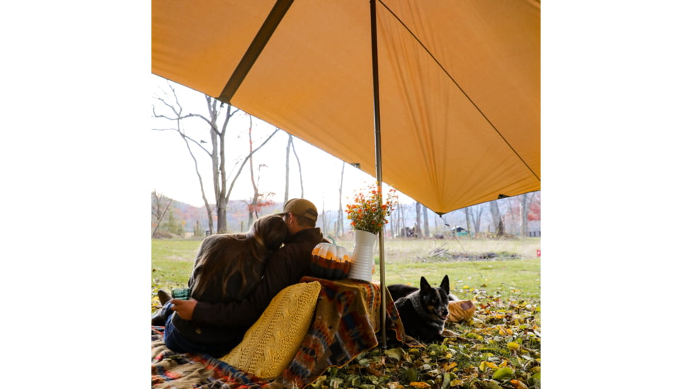 White Duck Sunshade Tarp 330 w/ Poles, 13ft x 13ft/4 x 4 m, SS-4x4-WR
