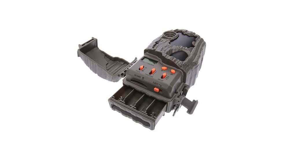 Wildgame Innovations Spark 2.0 Lightsout 18MP Trail Camera Combo, 720p HD, WGI-SWTC2LOK