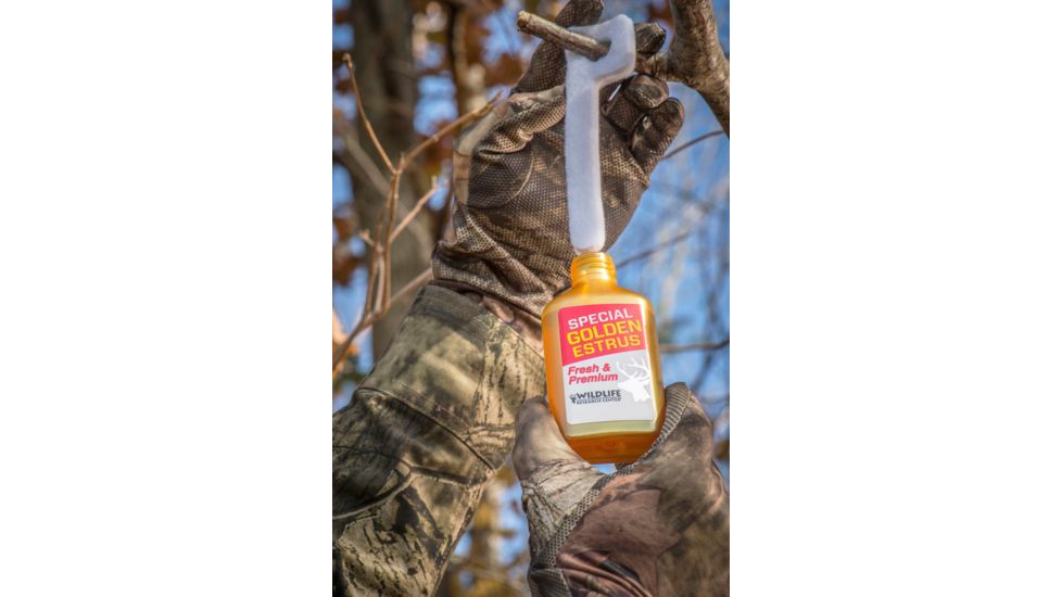 Wildlife Research Center Special Golden Estrus Buck Lure, 1 FL oz. 405
