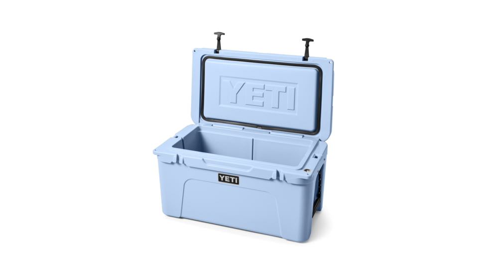 Yeti Tundra 65 Hard Cooler, Big Sky Blue, 65 L, 10065450001
