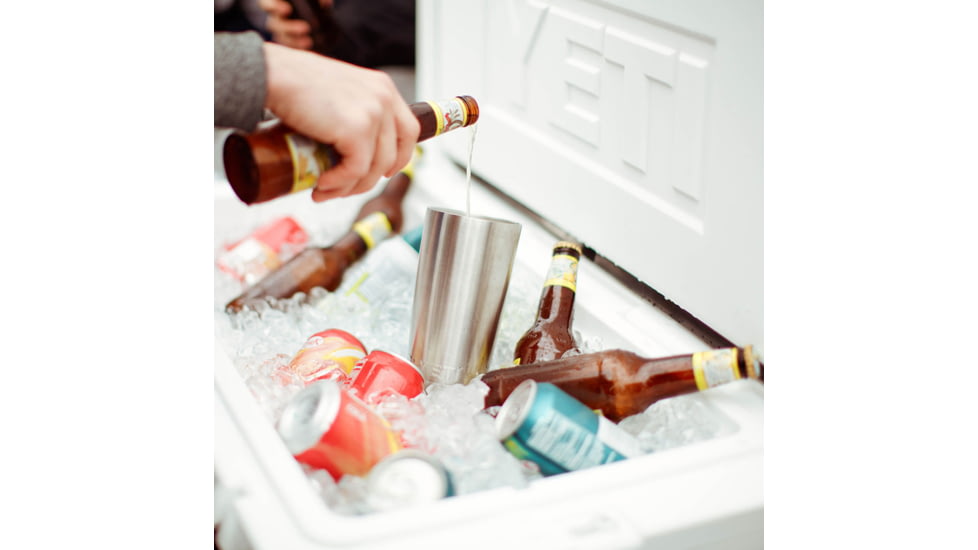 Yeti Tundra 35 Hard Cooler, Big Wave Blue, 35 Quart, 10035400000