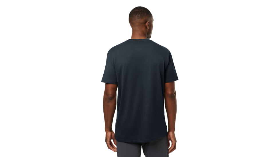 Yeti LChest LogoBadge SST - Mens