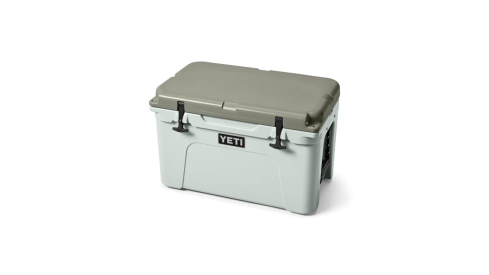Yeti Tundra 45 Quart Hard Cooler