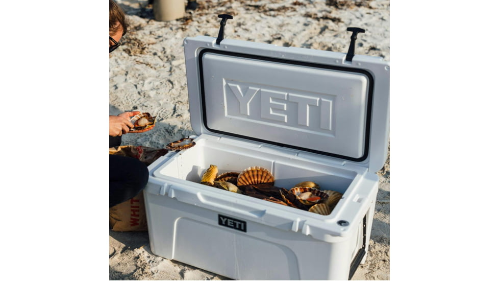 Yeti Tundra 65 Quart Hard Cooler